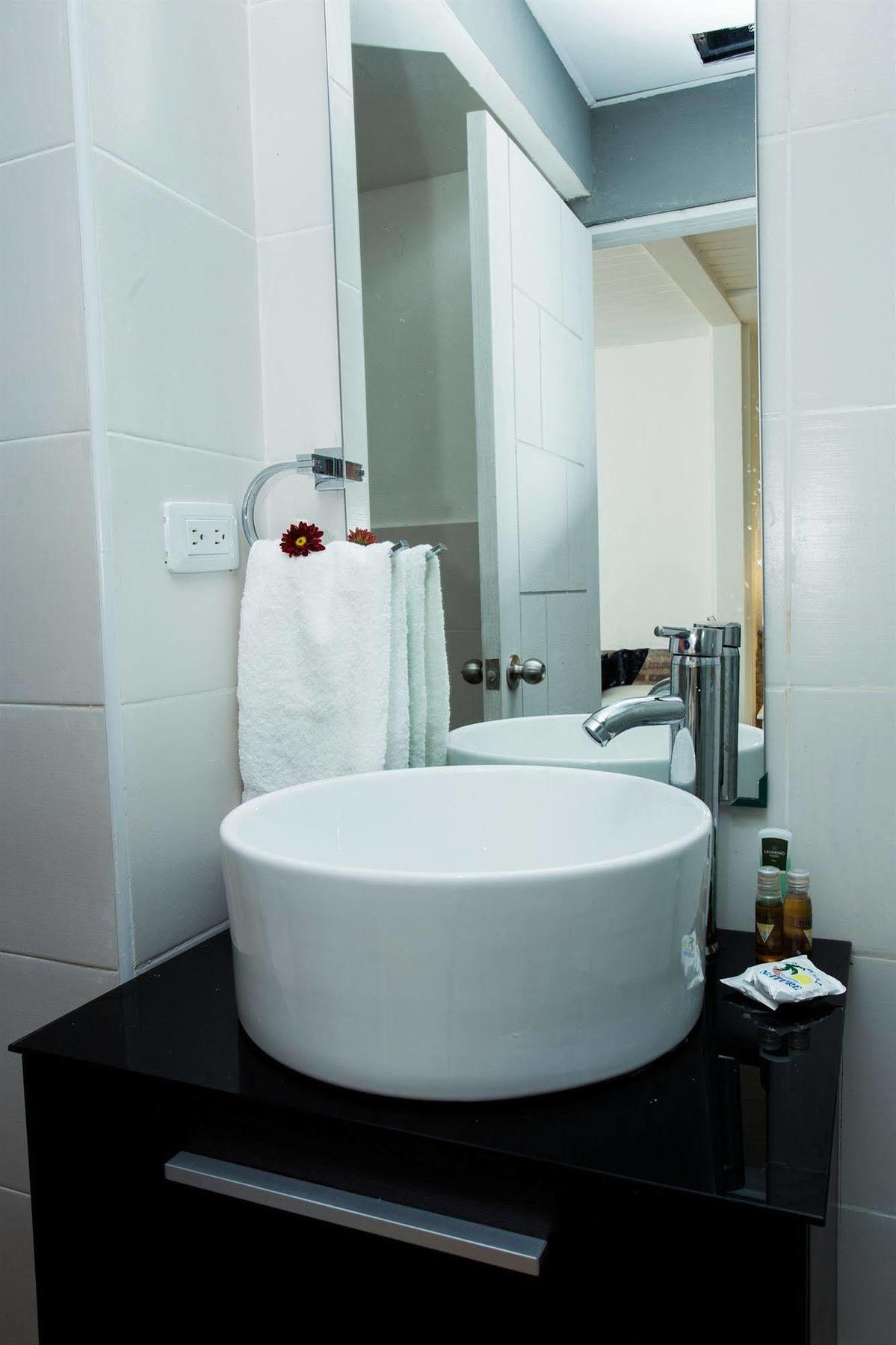 Hotel Portes 9 Santo Domingo Luaran gambar