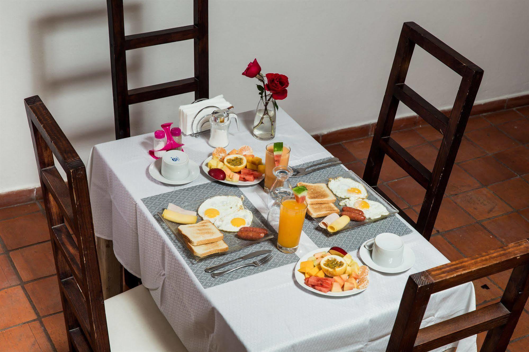 Hotel Portes 9 Santo Domingo Luaran gambar