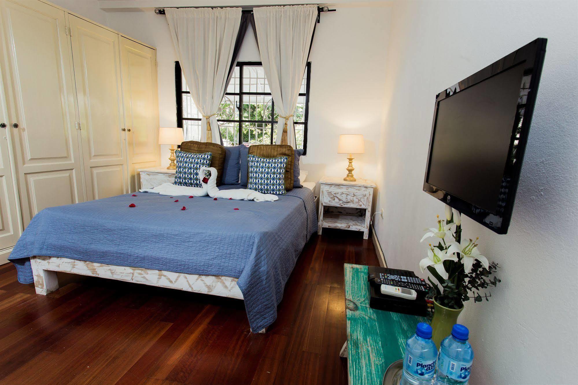 Hotel Portes 9 Santo Domingo Luaran gambar