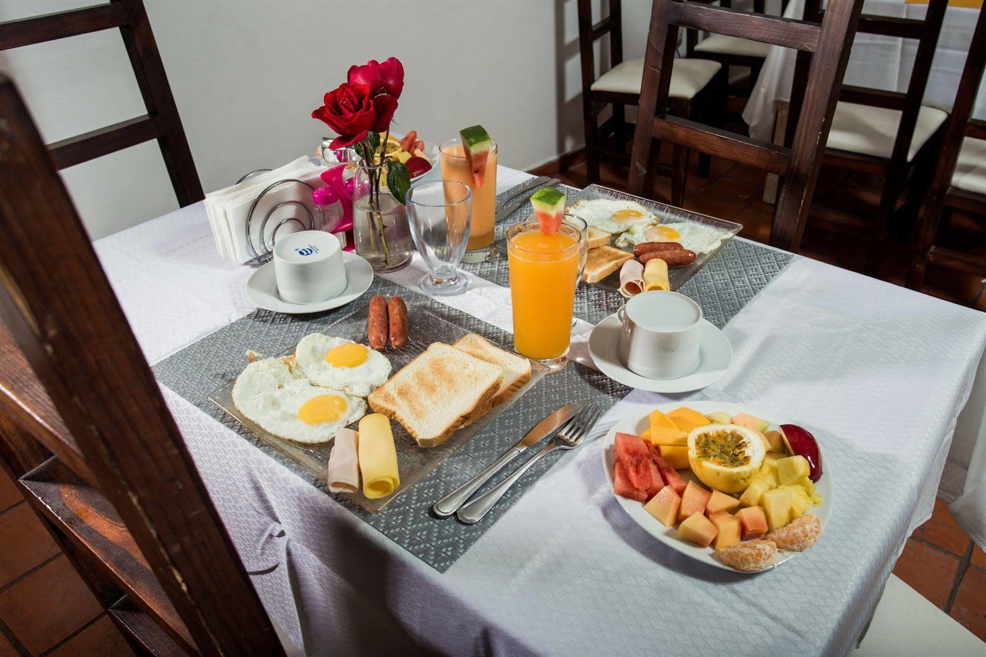 Hotel Portes 9 Santo Domingo Luaran gambar